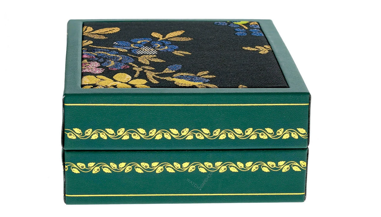 GUCCI Grip Date 38MM Quartz Black Leather Unisex Watch YA157446 6 GUCCI Grip Date 38MM Quartz Black Leather Unisex Watch YA157446 - Image 4